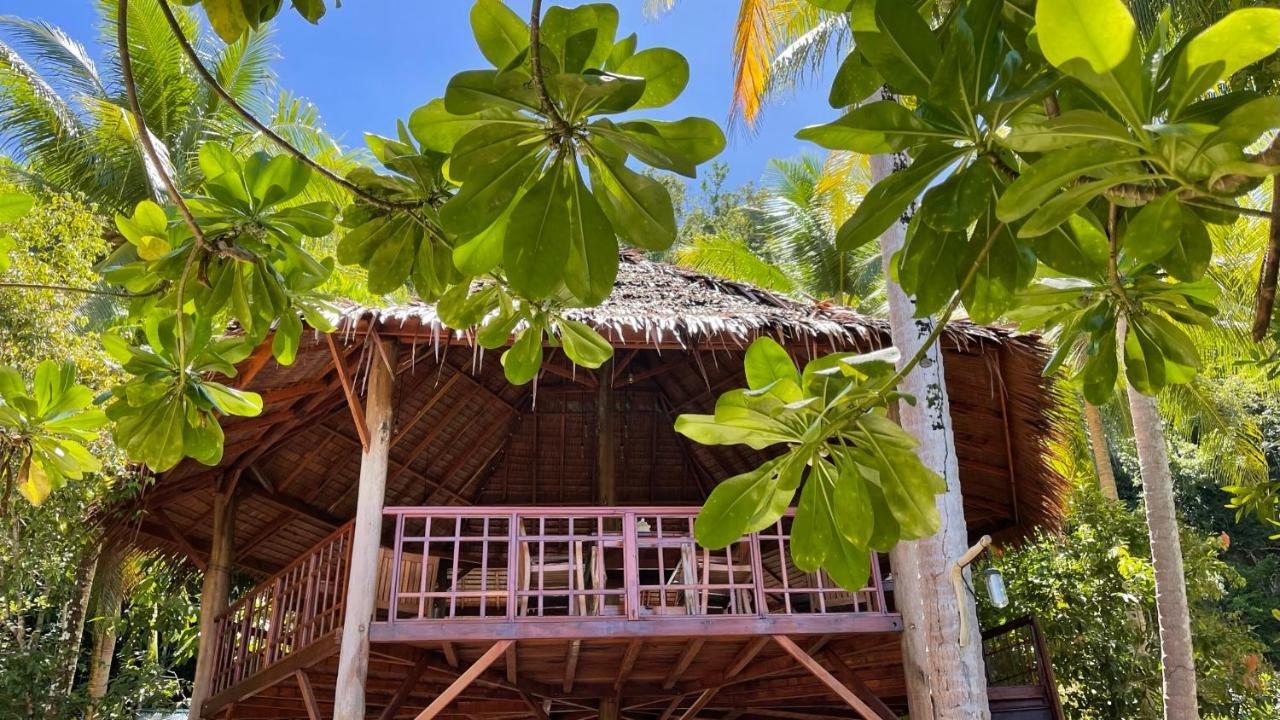 Nyande Raja Ampat Hotell Pulau Mansuar Exteriör bild