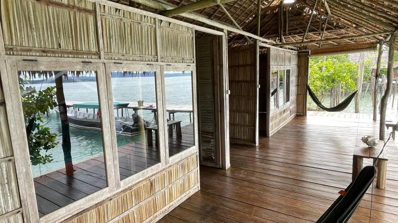 Nyande Raja Ampat Hotell Pulau Mansuar Exteriör bild