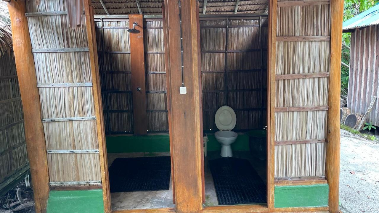 Nyande Raja Ampat Hotell Pulau Mansuar Exteriör bild