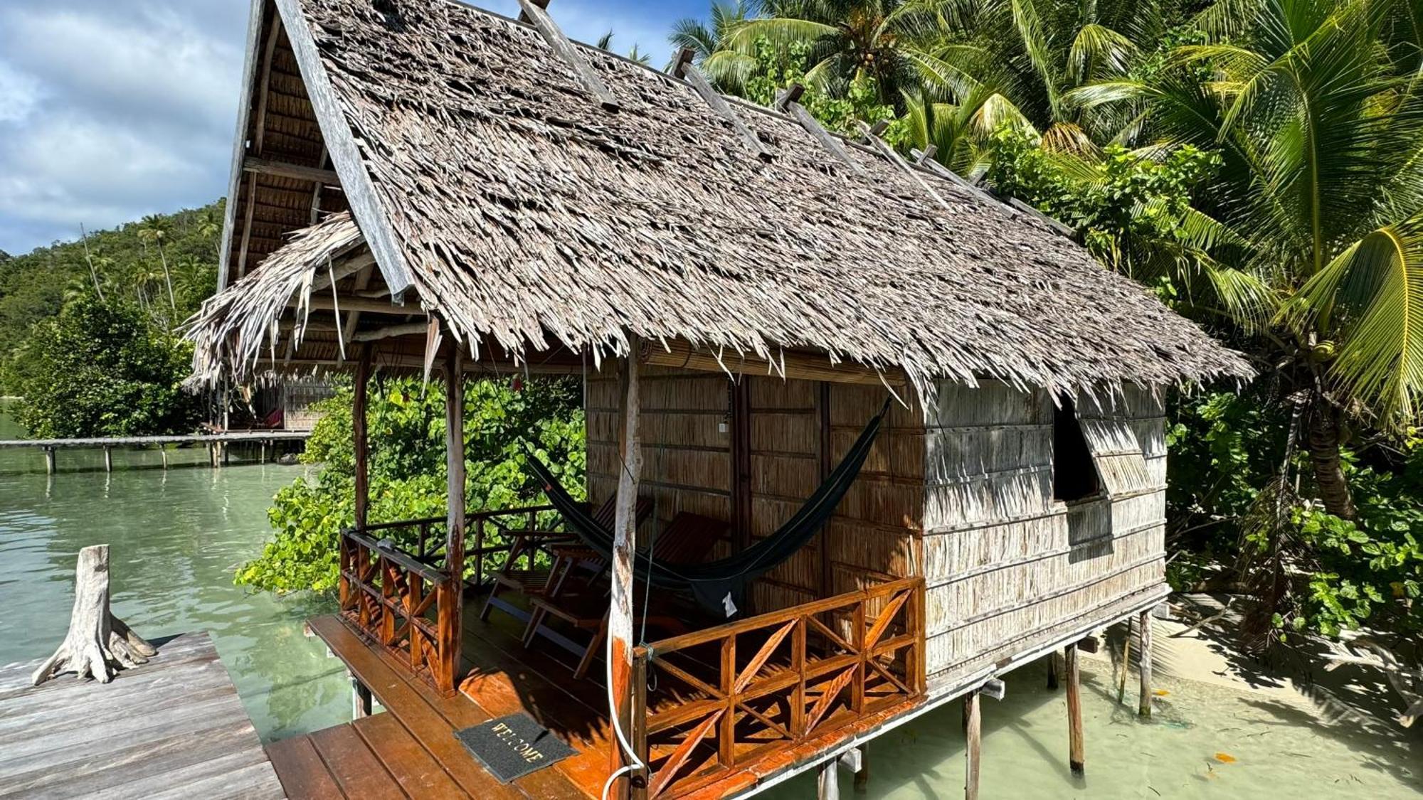 Nyande Raja Ampat Hotell Pulau Mansuar Exteriör bild